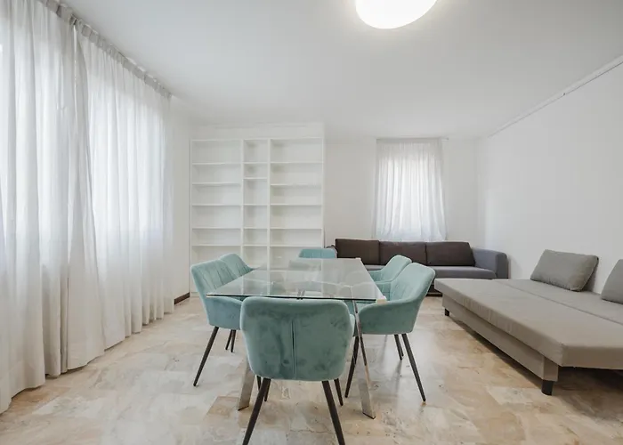 Ca' Nina - 15 Min From & Free Parking